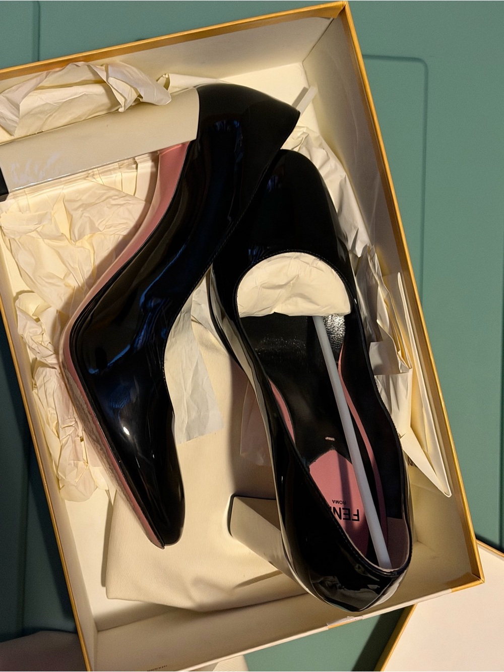 Fendi Black Patent Leather Pumps with Pink Accents